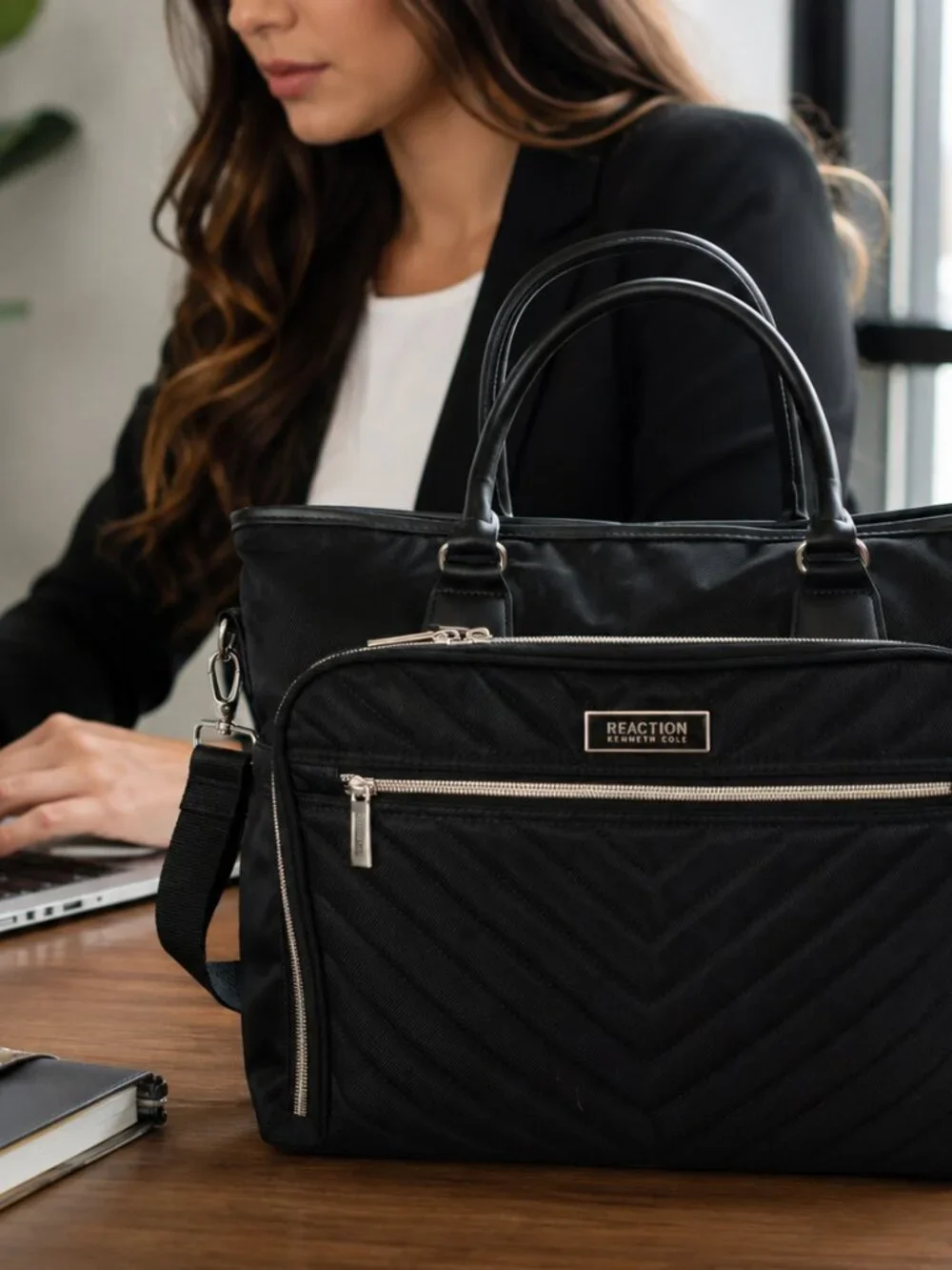 Reaction Kenneth Cole Black Laptop Bag Work Tote Briefcase Shoulder Strap Unisex